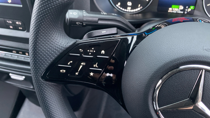 Mercedes-Benz Vito EL2 Electric Fwd 85kW 66kWh Pro Van Auto - Image 32